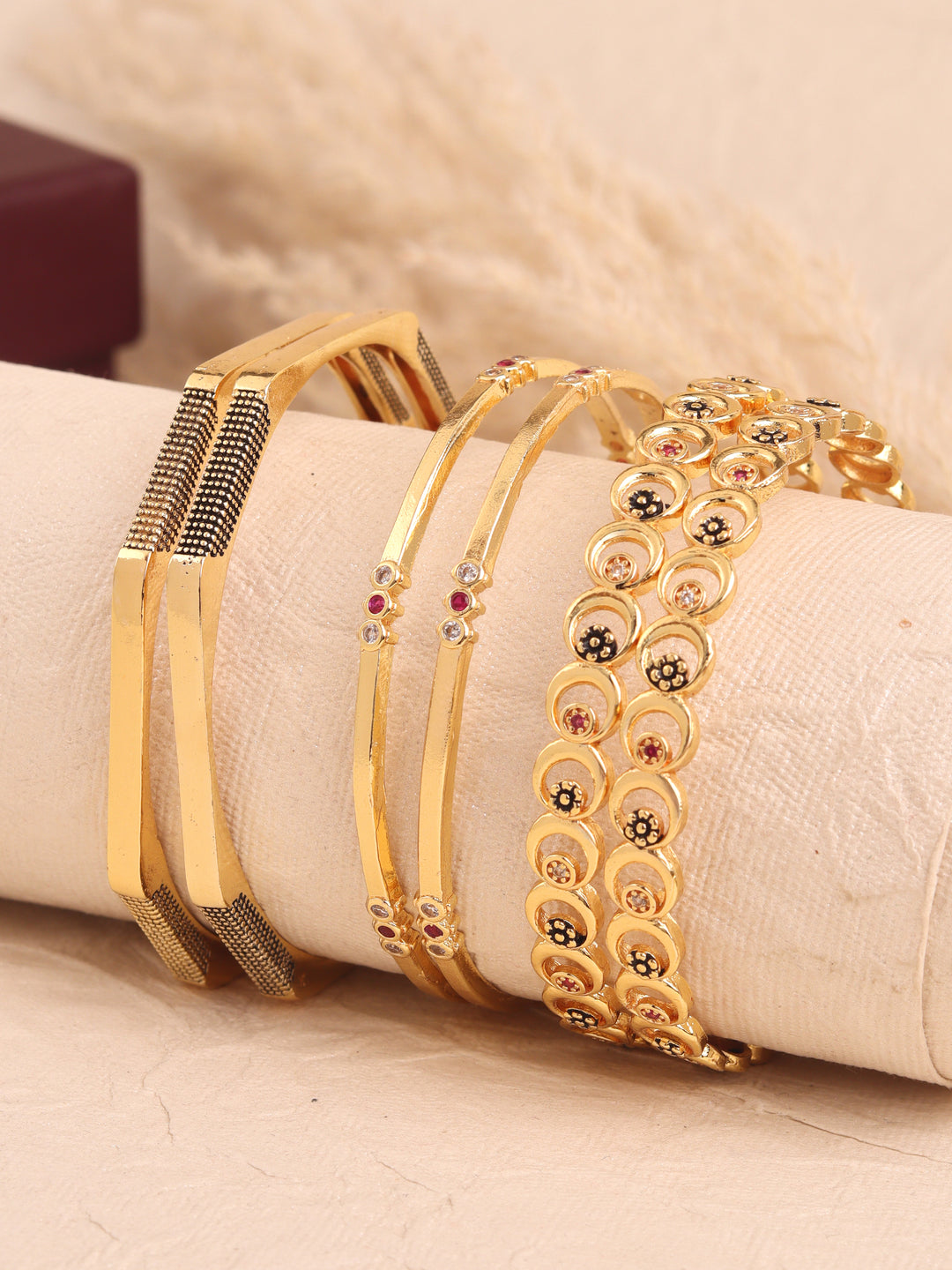 The Zariya Stack (Set of 6 Pcs / 3 Pairs)