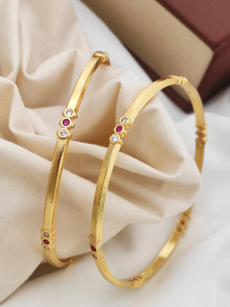 Rutvi Bangles